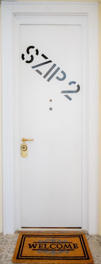 Szip 2 - New In Downtown Appartamento Budapest Esterno foto